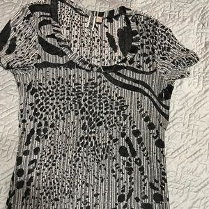 BKE medium animal/exotic print sheer shirt